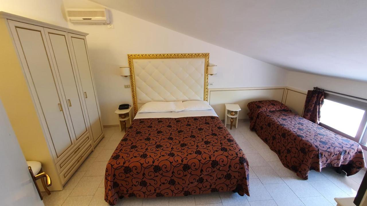 Hotel Rosa Maria Elite Bellaria-Igea Marina Room photo