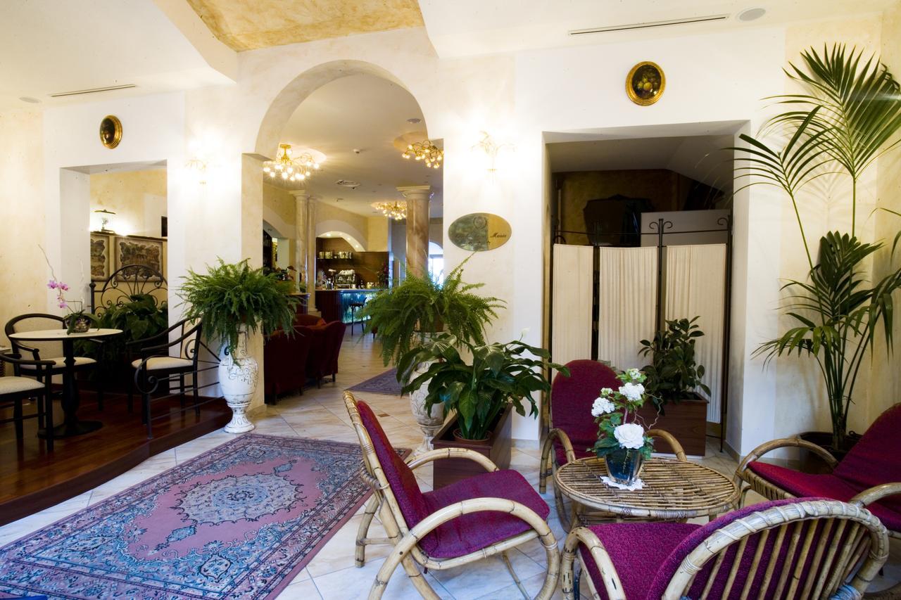 Hotel Rosa Maria Elite Bellaria-Igea Marina Exterior photo